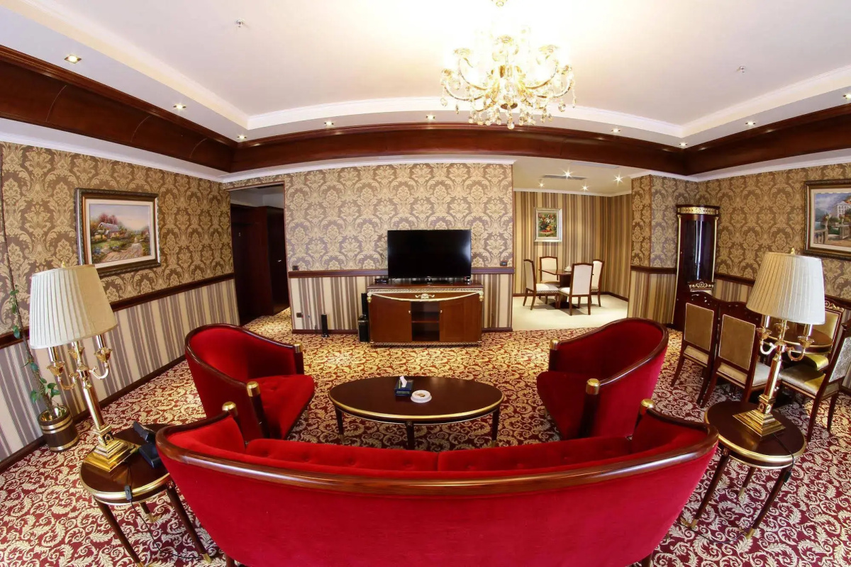 Golden Palace Hotel Resort and SPA