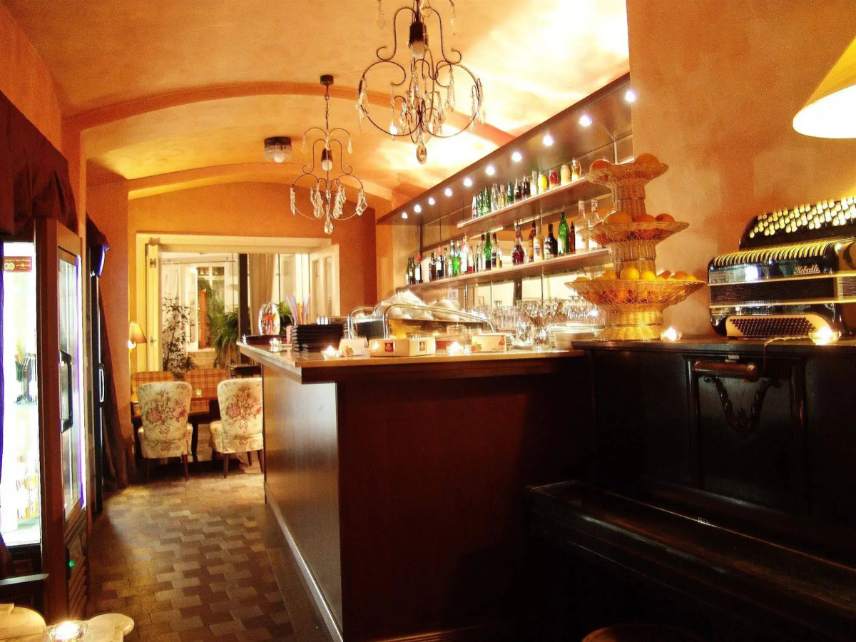 Antik Hotel