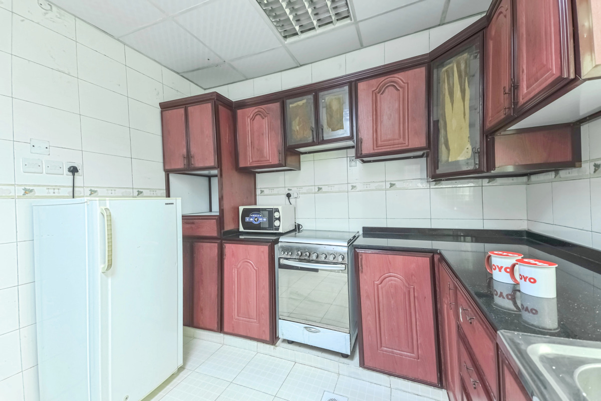 Super OYO 111 Al Thabit Hotel