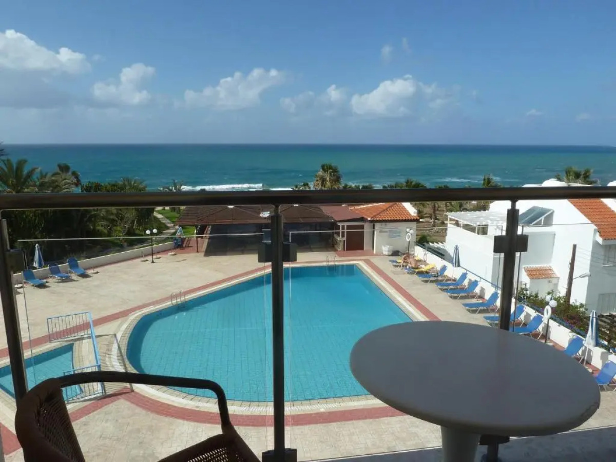 Helios Bay Hotel Apartments