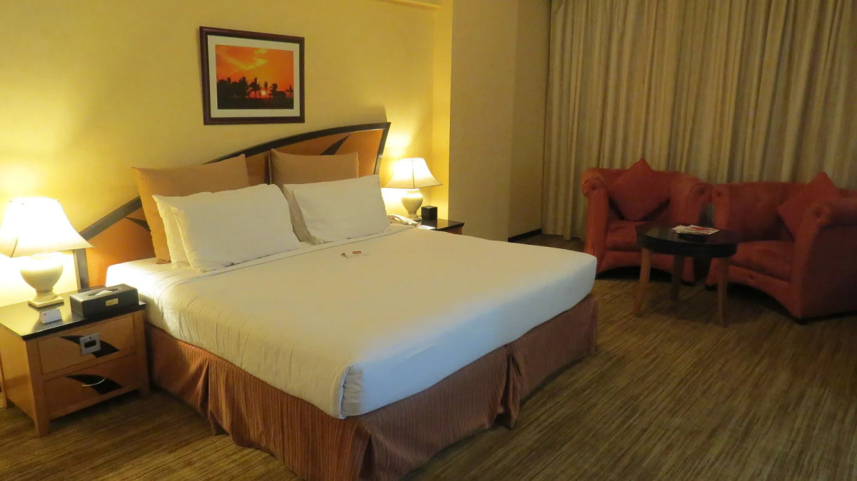 Отель The Park Hotel Formerly Al Jawhara Gardens