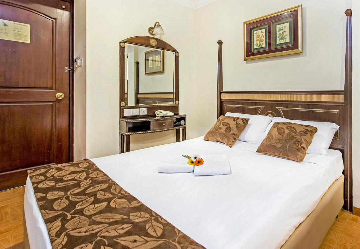 Hotel 81 Chinatown