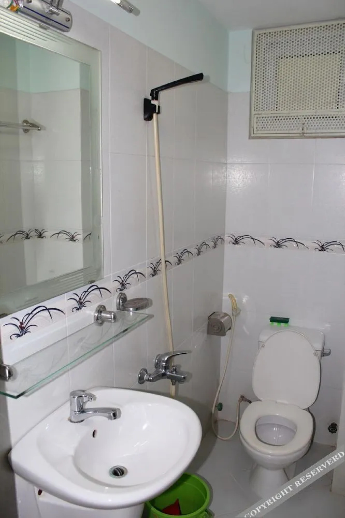 Lamenda Saigon Hotel