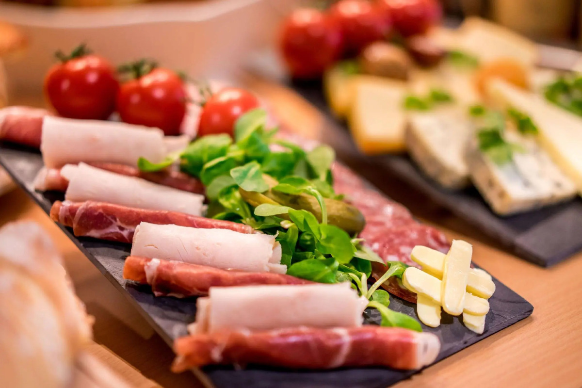 Kyriad Montpellier Centre - Antigone