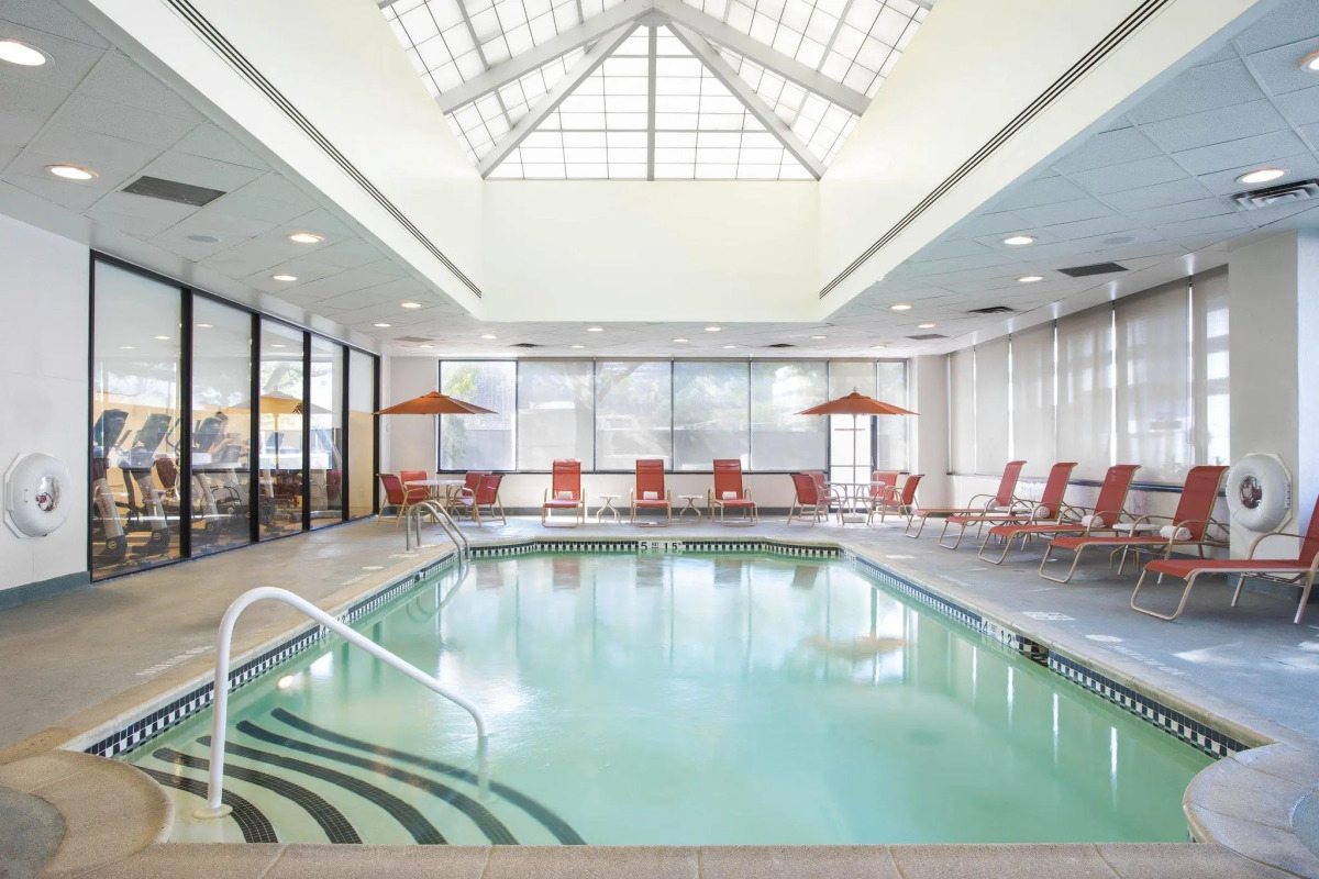 Sheraton Lincoln Harbor Hotel