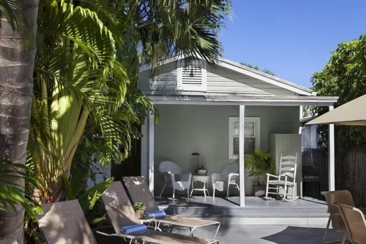 The Southernmost Inn - Adults Only