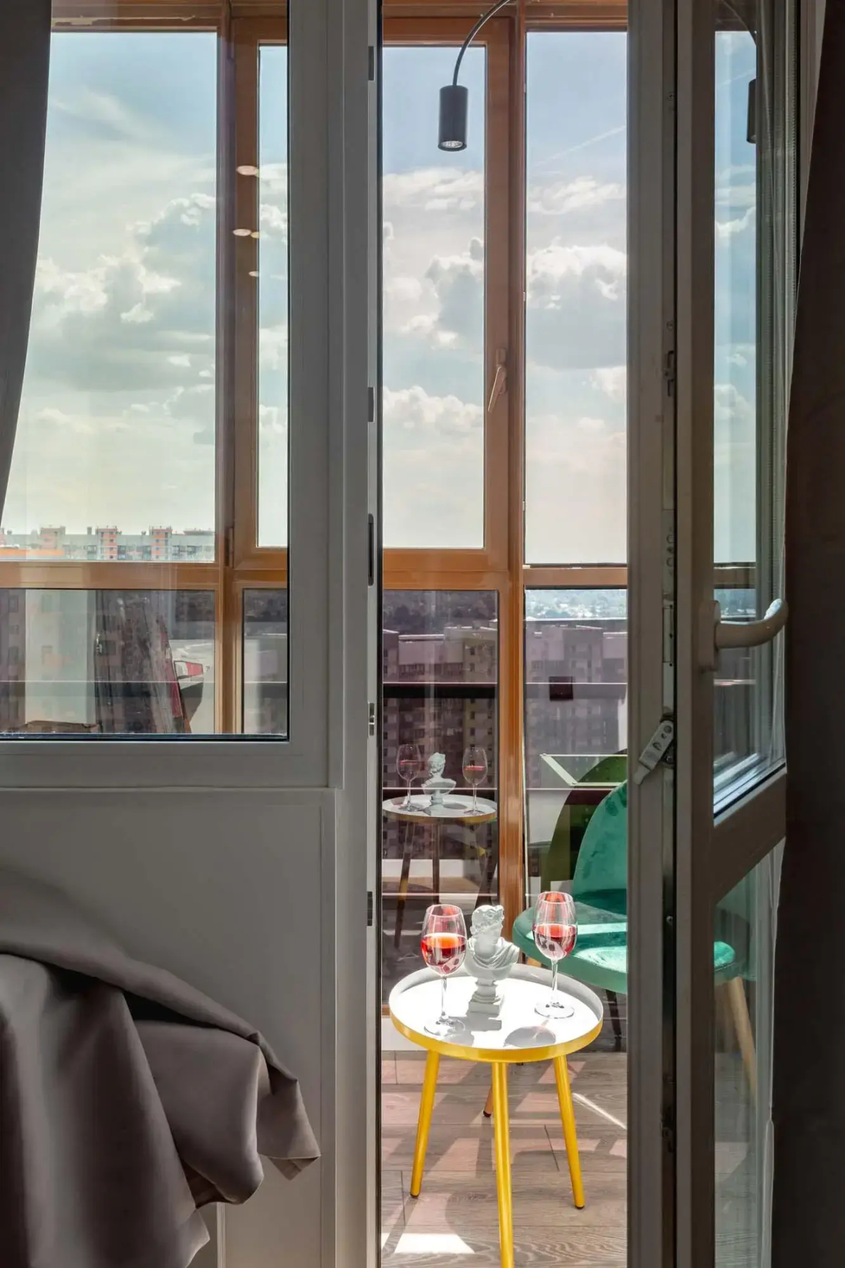 На квартире на улице Сколковская 9Б