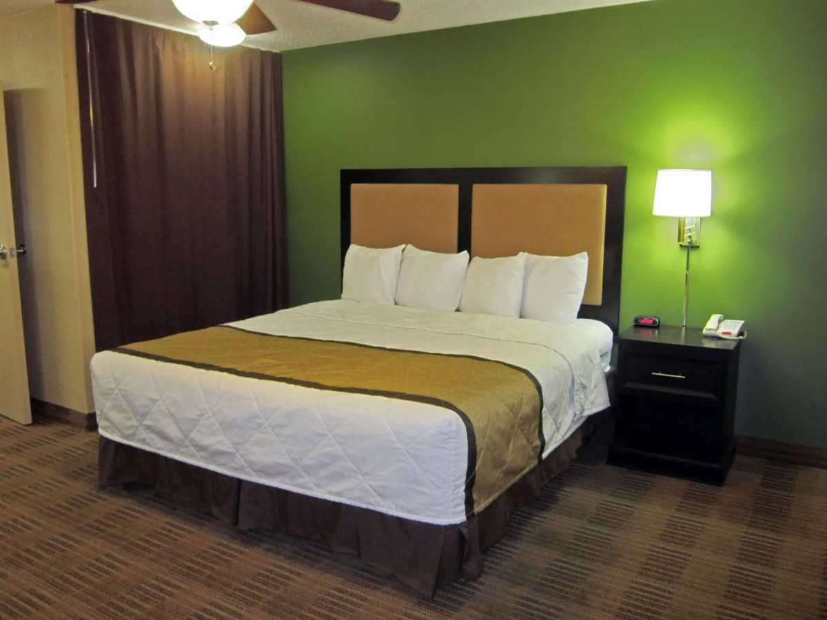 Extended Stay America Suites Princeton West Windsor