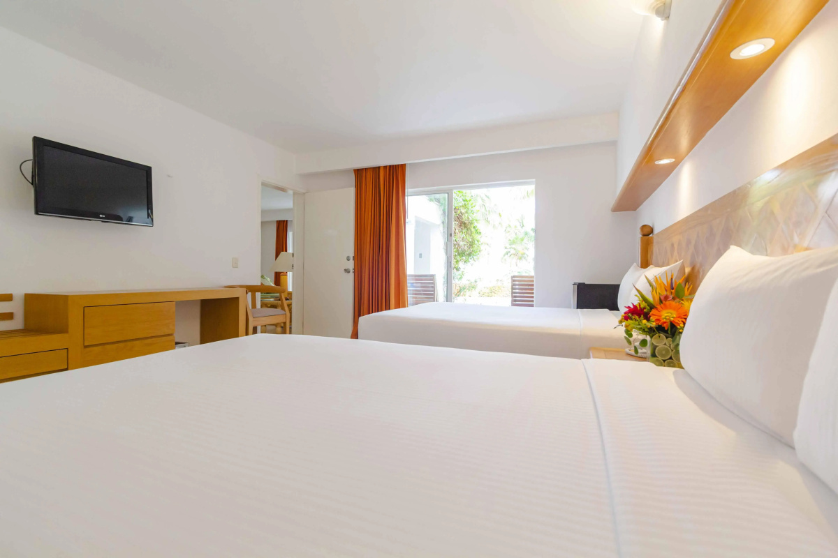 Beachscape Kin ha Villas & Suites