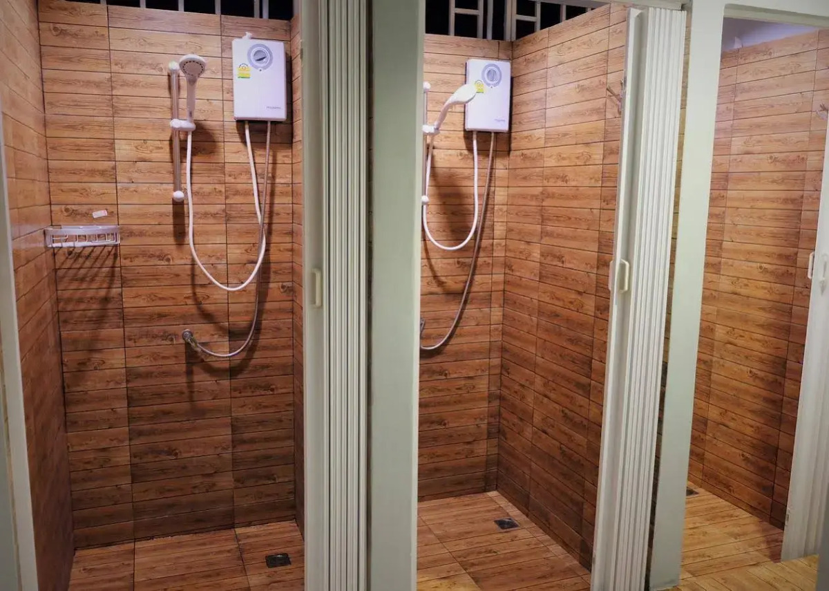 Qing lian Youth Hostel&Cafe