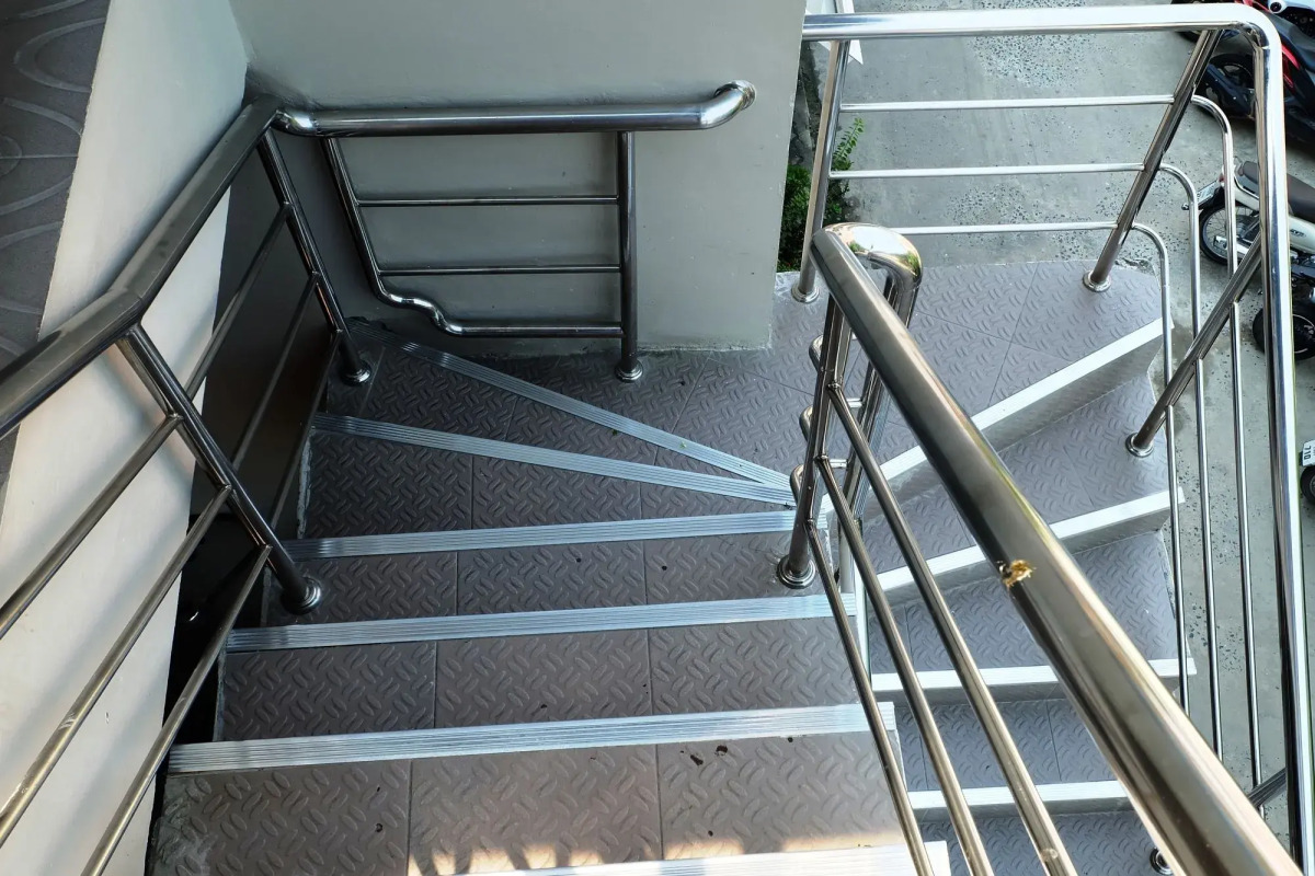 Chilli Hotel & Restaurant