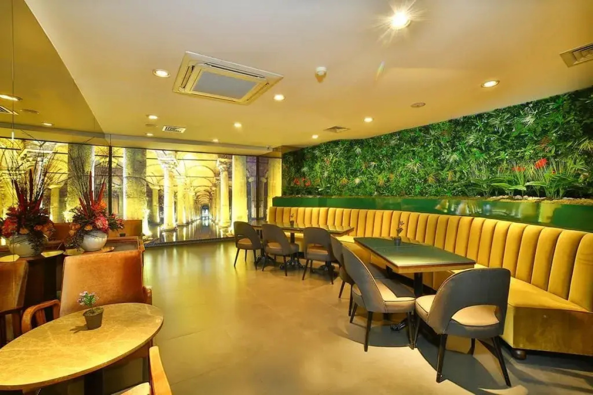 Отель All Seasons