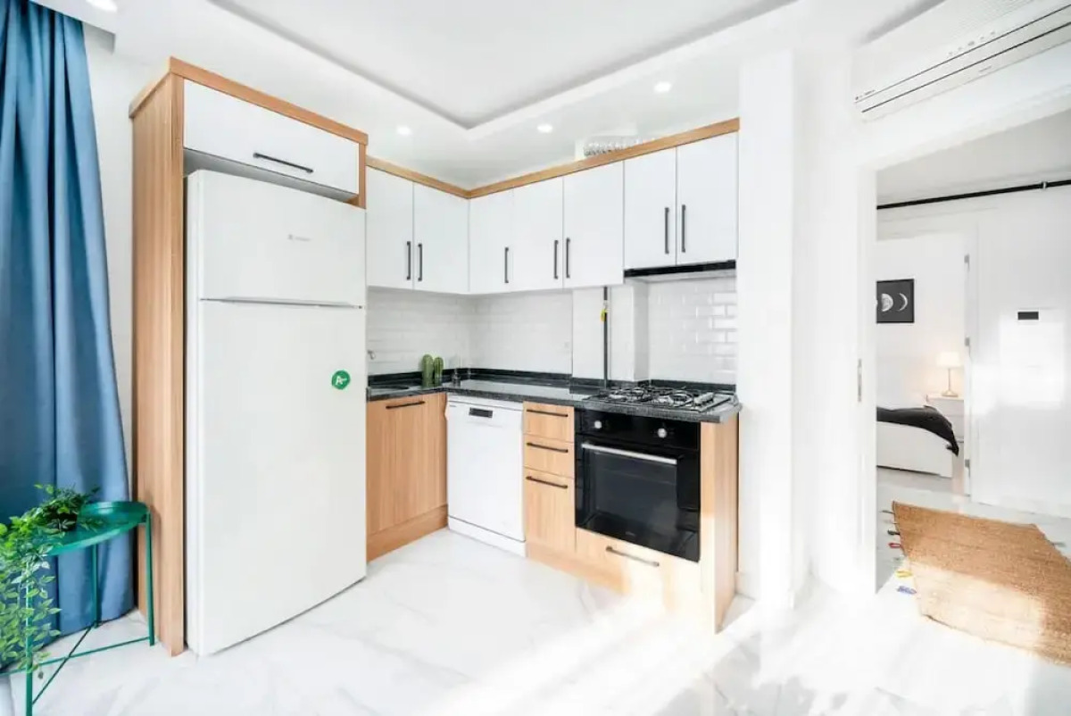 Missafir Modern Flat Near Beach in Muratpasa