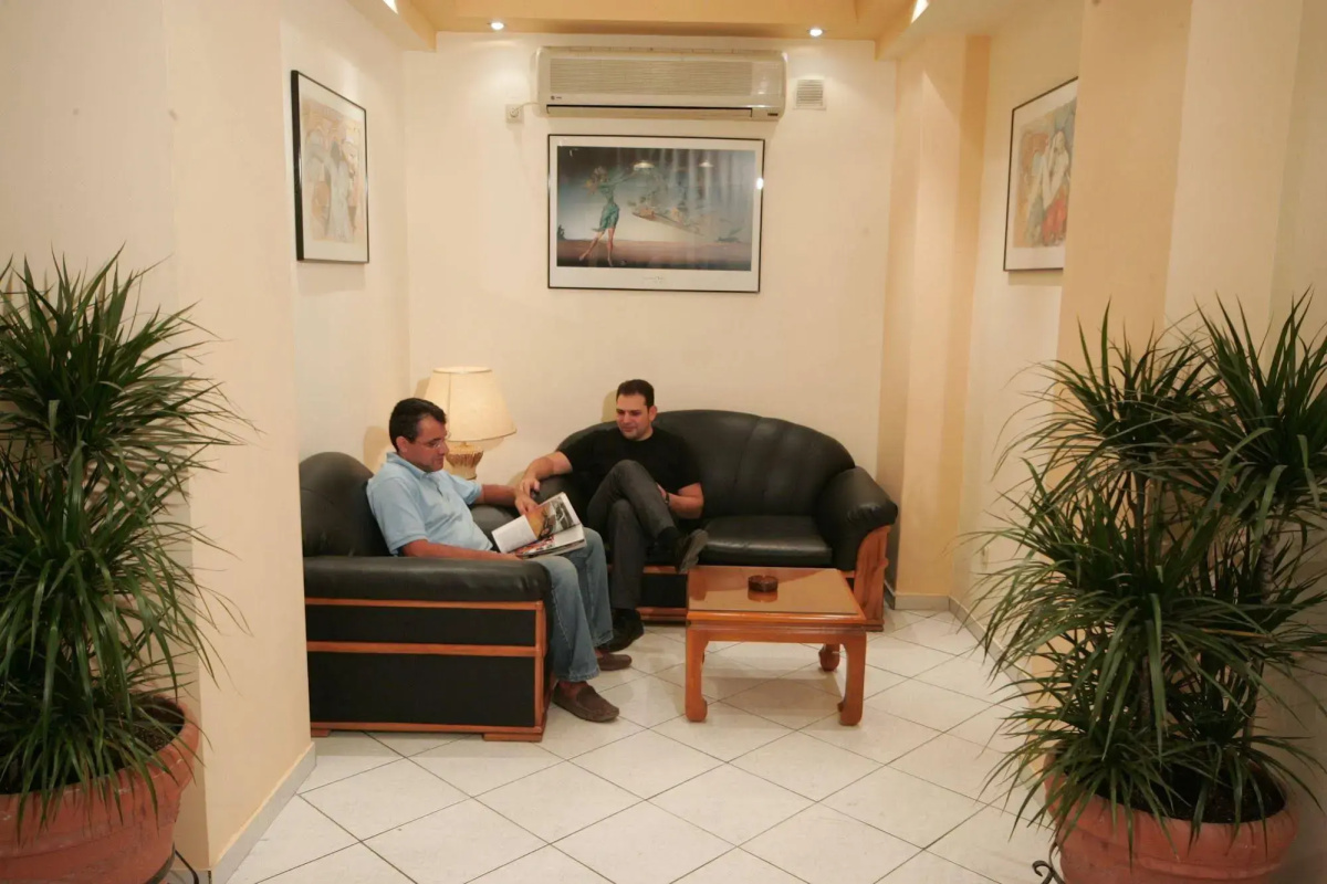 Alma Hotel