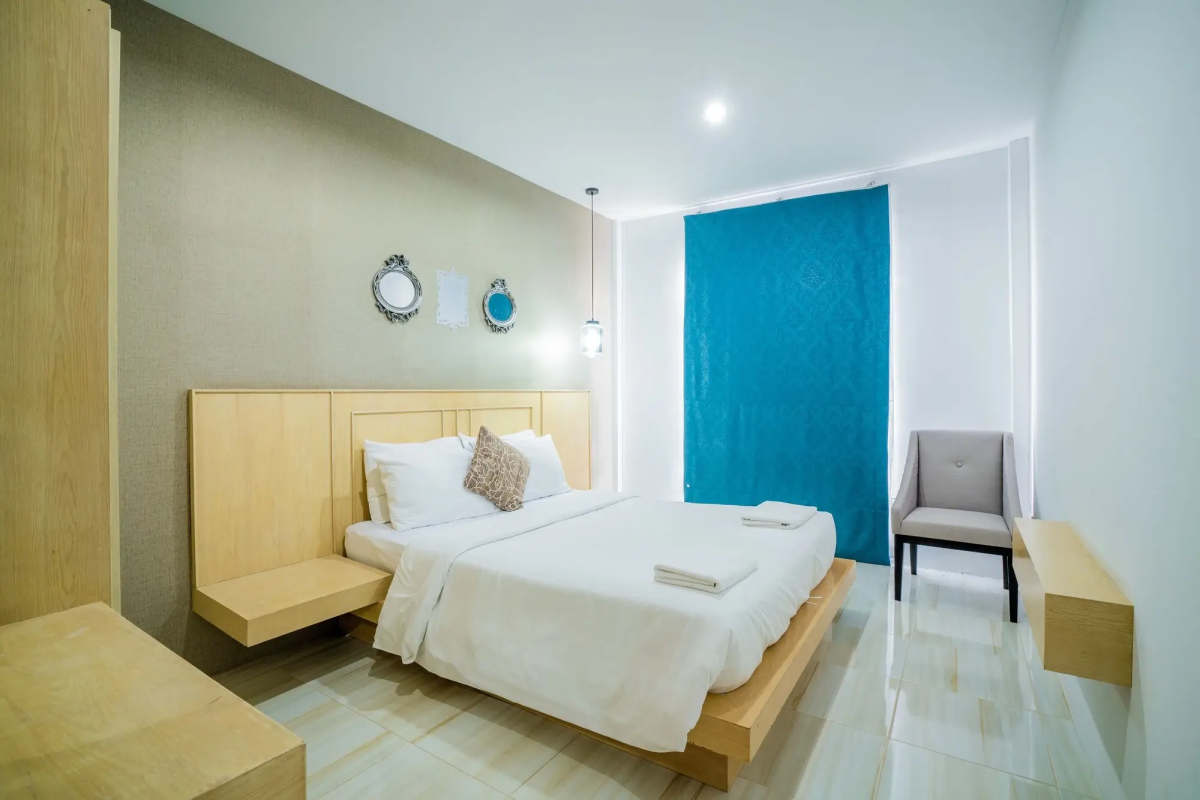 Paragon Hometel