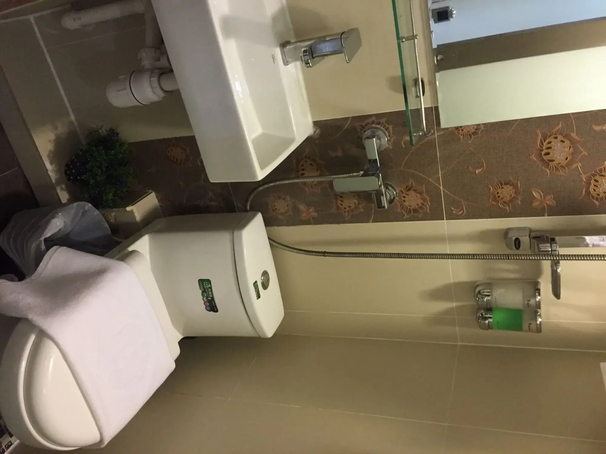 Seasons Hotel - Causeway Bay