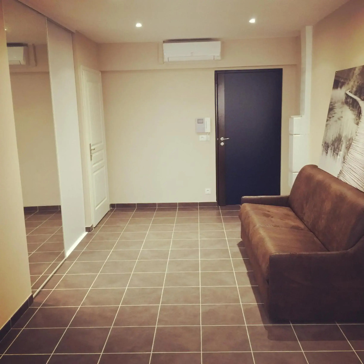 Villa Serafina Apartments