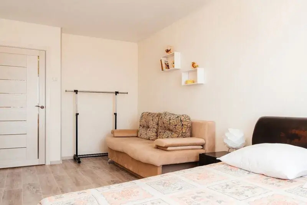 ИзиРент на ул. Ленинградская, д. 68