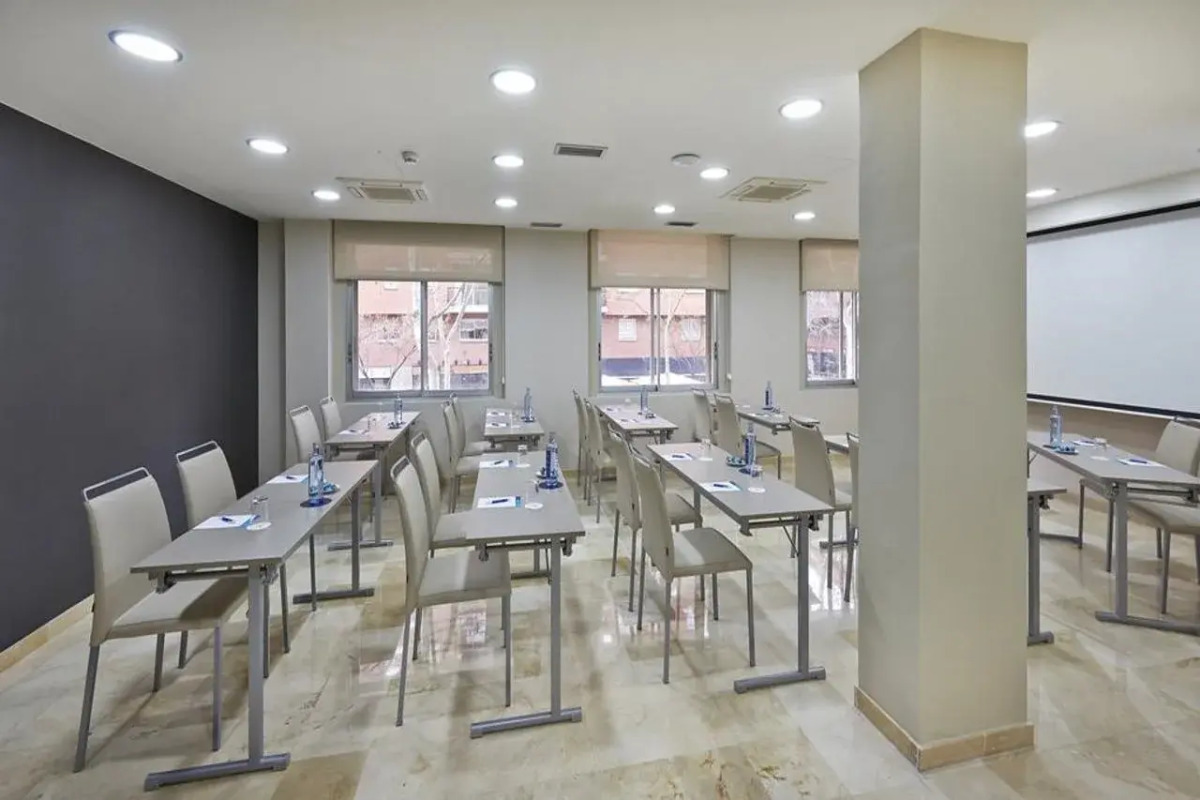 NH Barcelona Les Corts