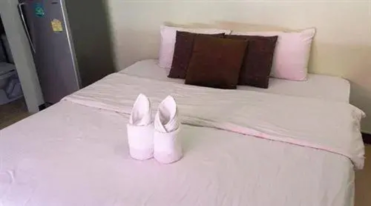 Kluay Mai Bungalow Beach