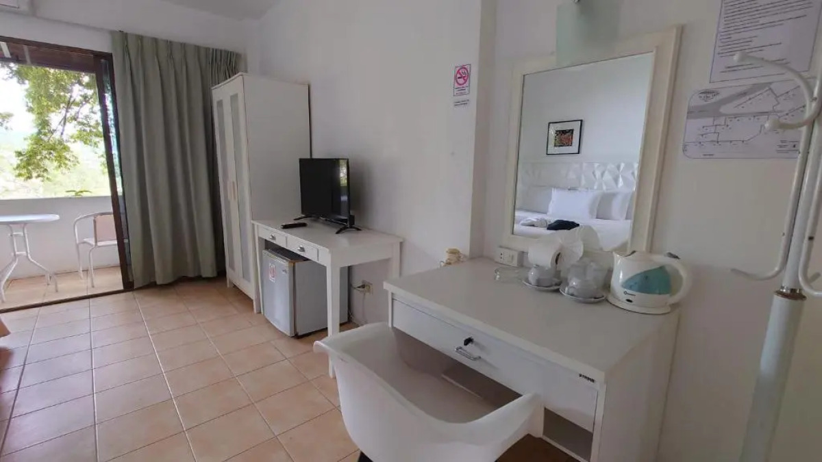 On The Hill Karon Resort