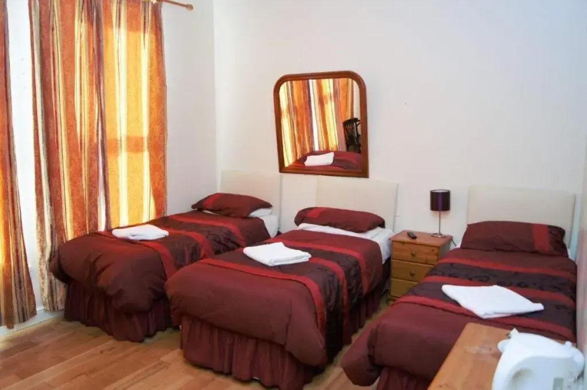 Dharma Lodge