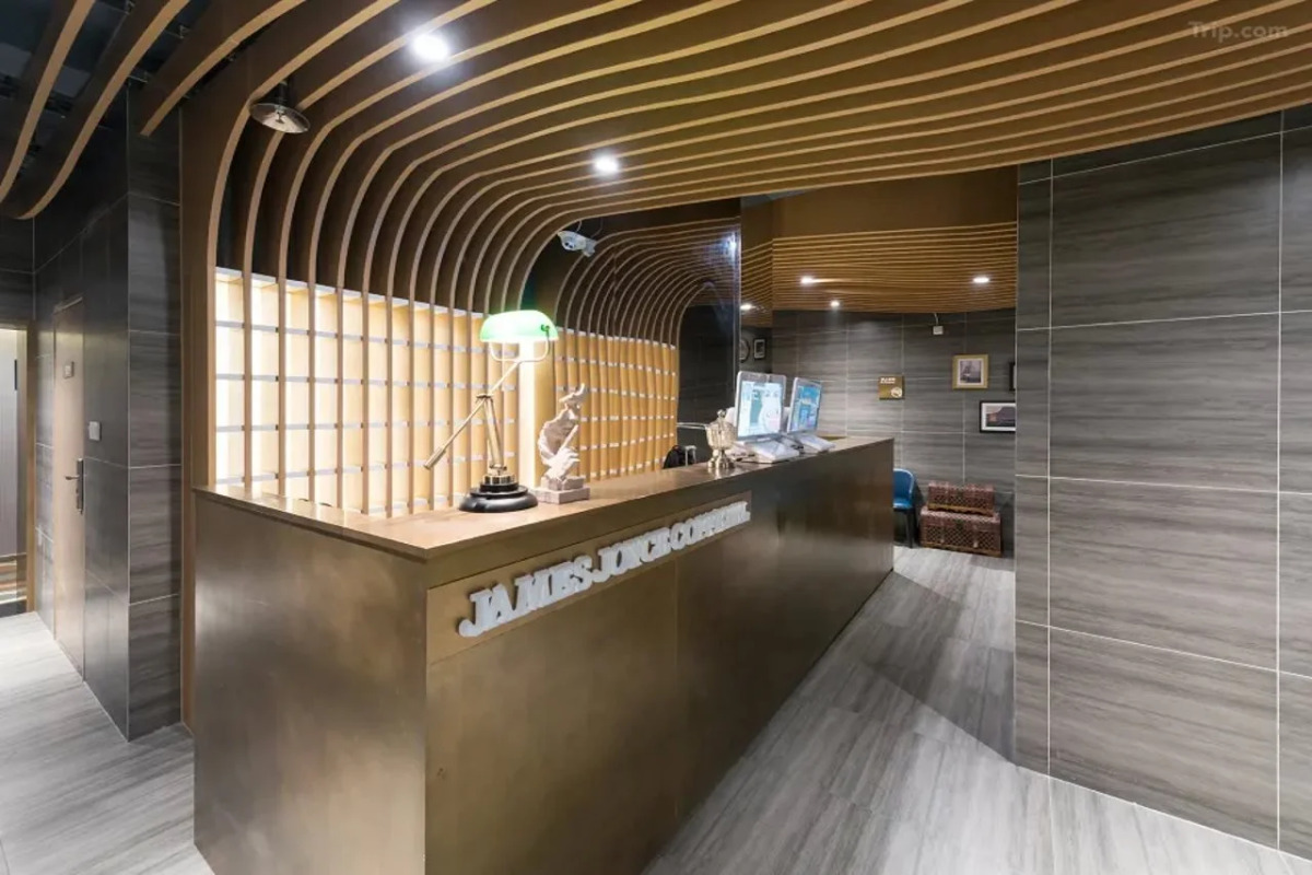 JAMES JOYCE COFFETEL(Yangqiao branch, Beijing South Railway Station)