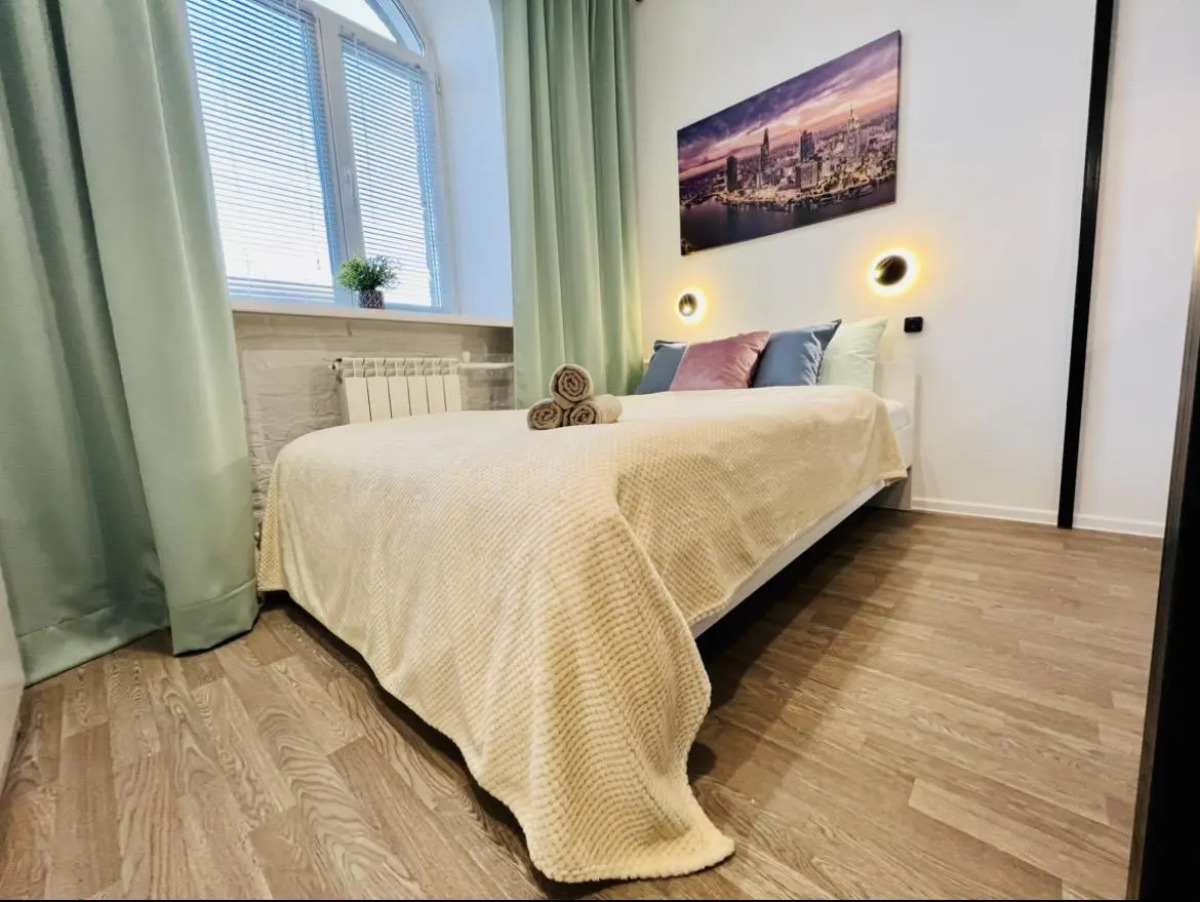 Диван и чемодан на магистрали Вокзальной