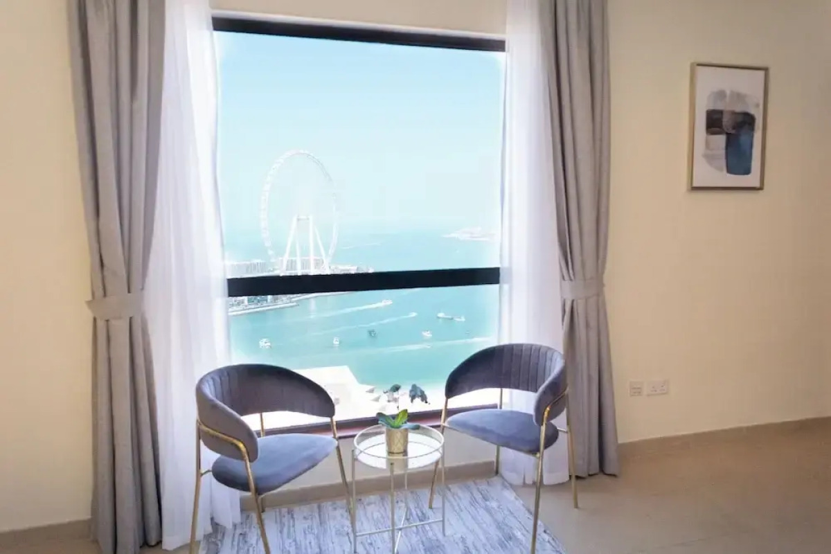 HAPPY SEASON I Amwaj apartment