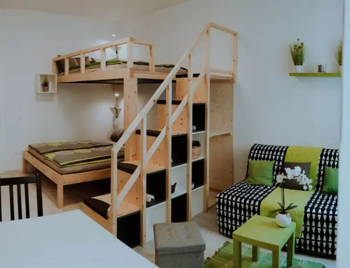 Modern City Apartment Near Central Park