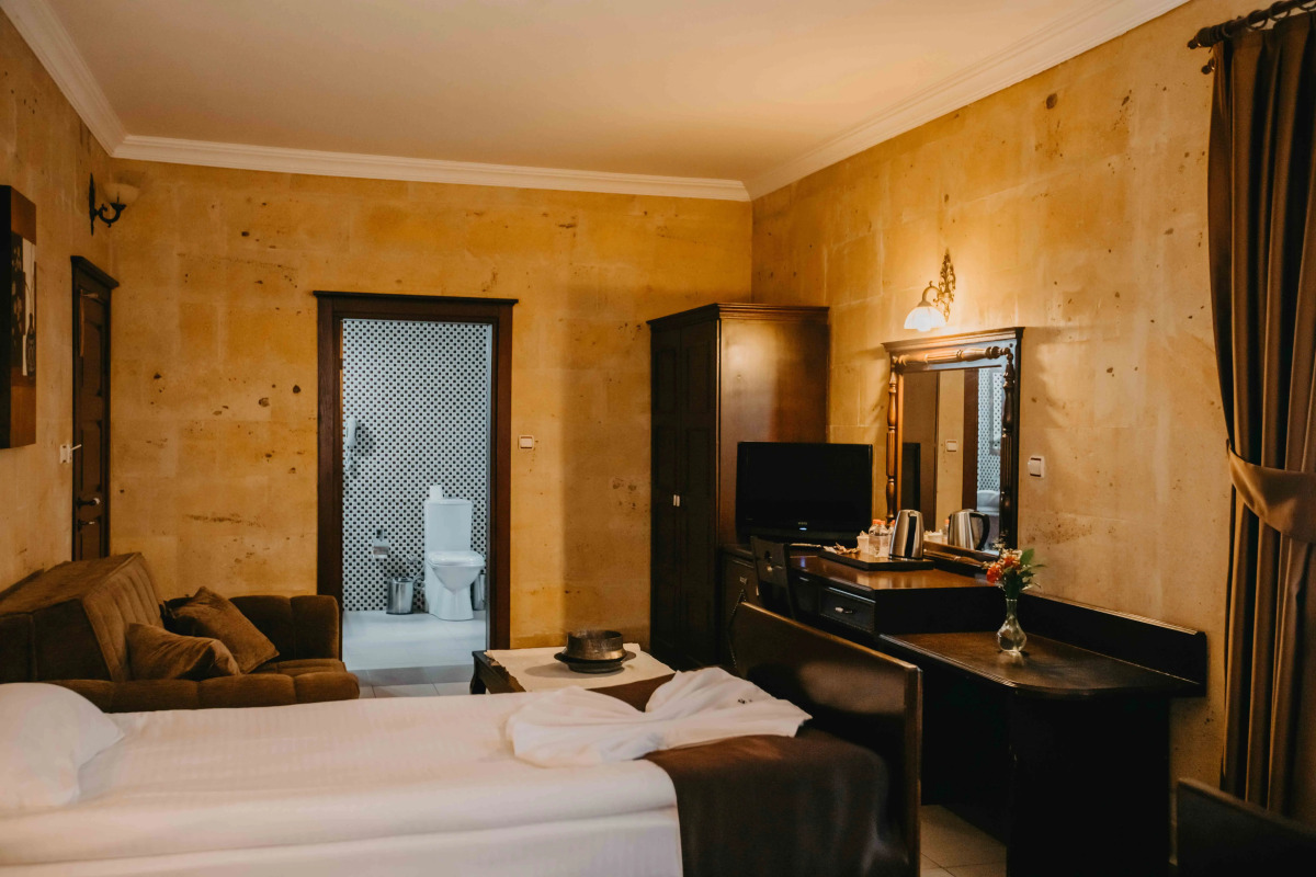 Royal Stone Houses - Goreme