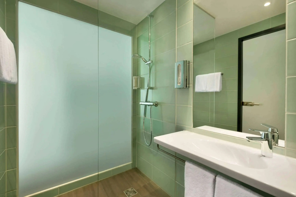 Super 8 by Wyndham Freiburg