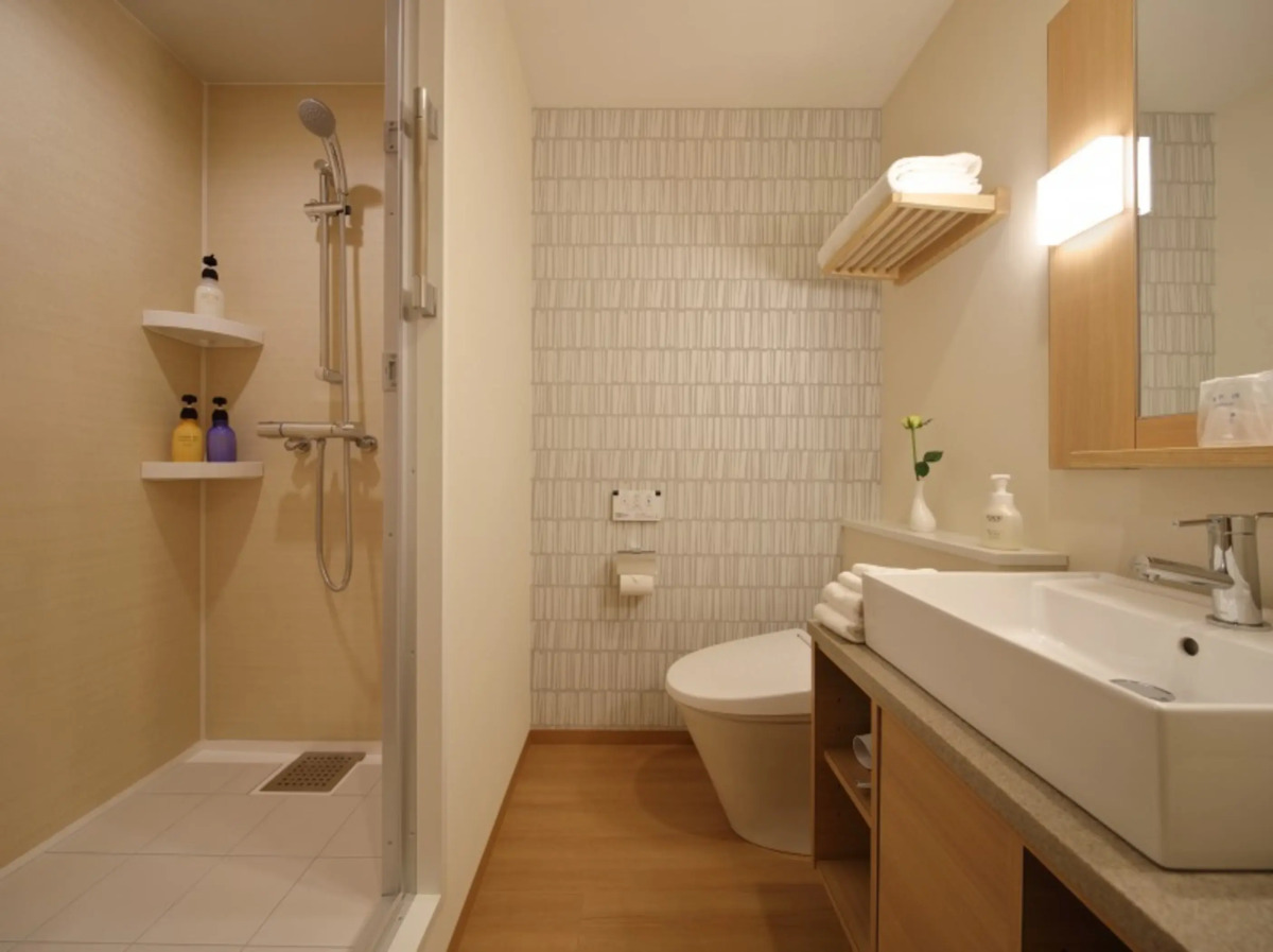 Red Roof Inn & Suites Osaka - Namba/Nippombashi