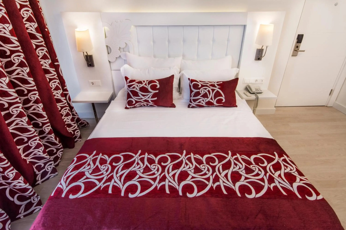 Laguna Beach Alya Resort & SPA - All Inclusive