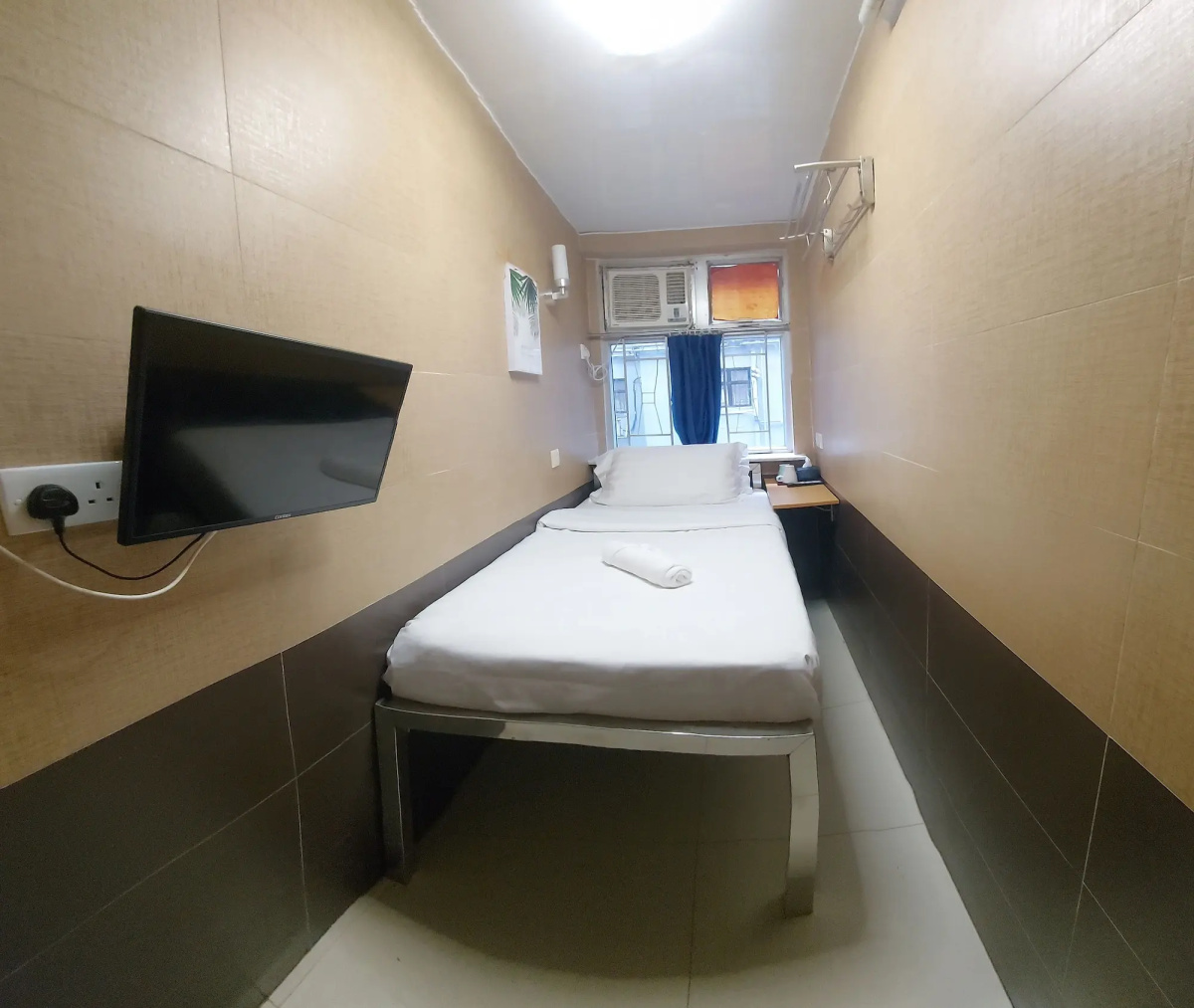 Apple Hostel