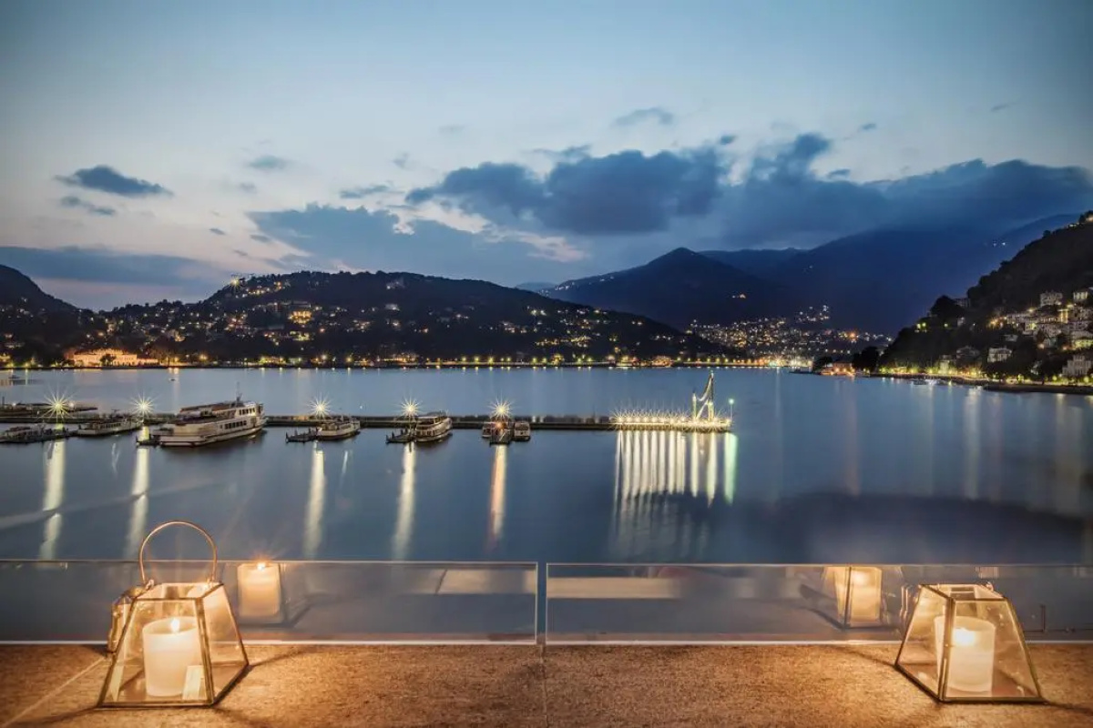 Vista Palazzo Lago Di Como