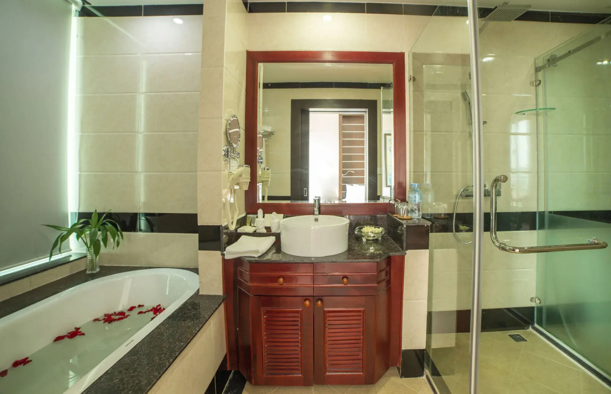 Phnom Penh Katari Hotel