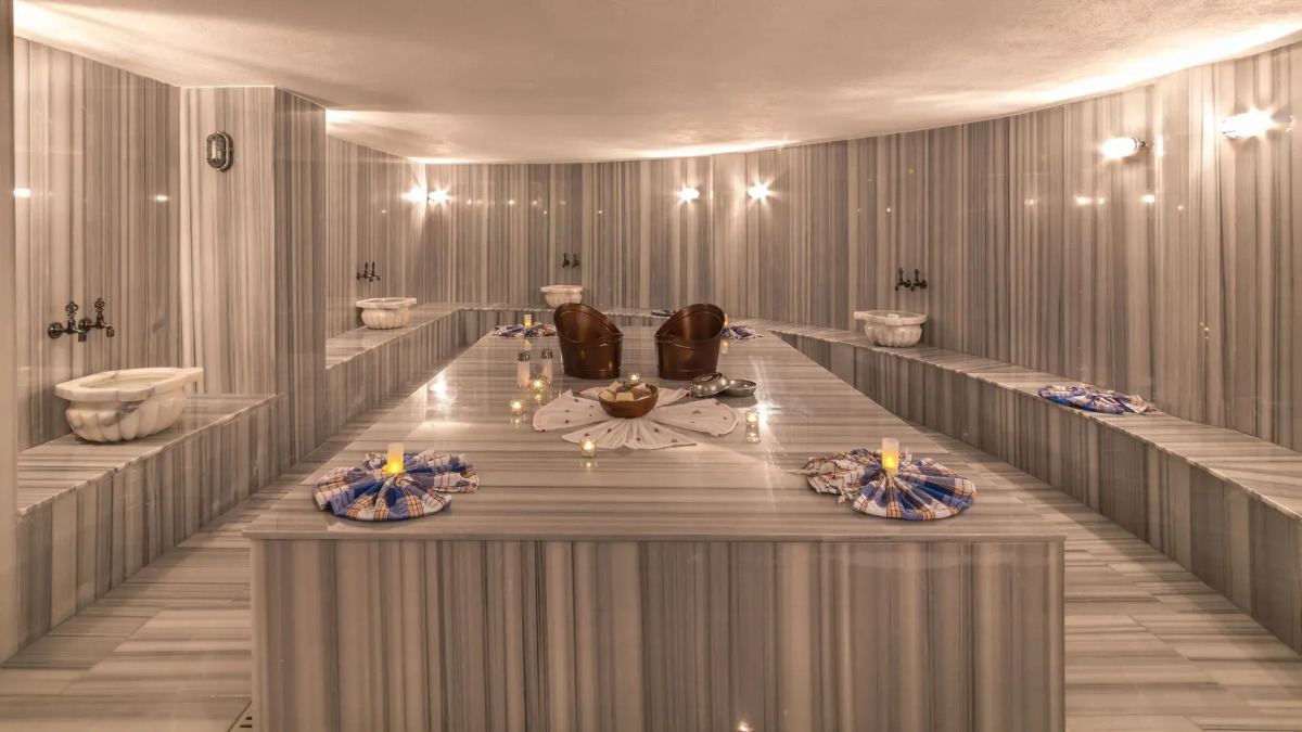 Motto Premium Hotel & Spa