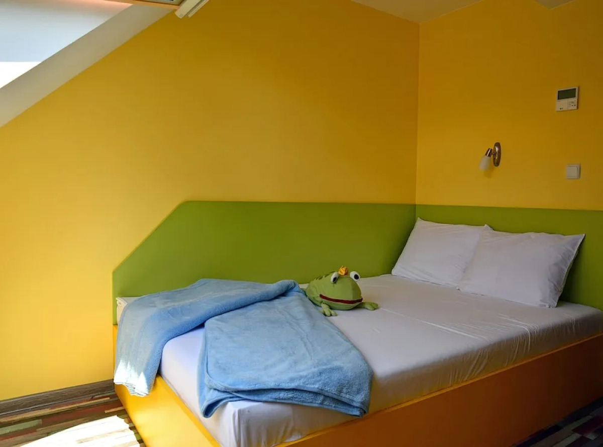 Visito Apart House