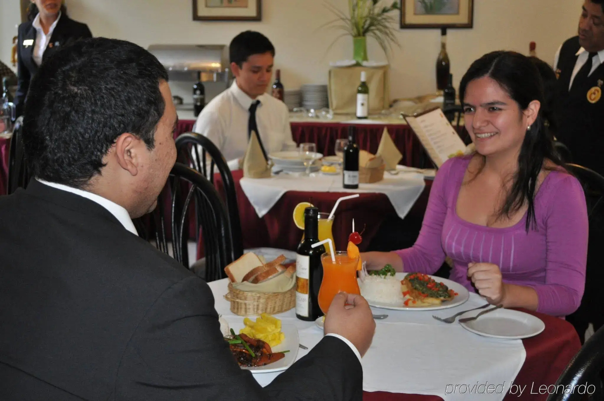 Embajadores Hotel