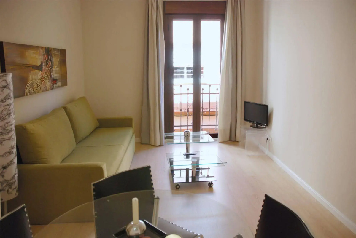 Apartamentos Metrópolis Sevilla