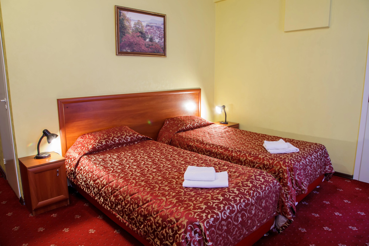 Альтбург на Греческом