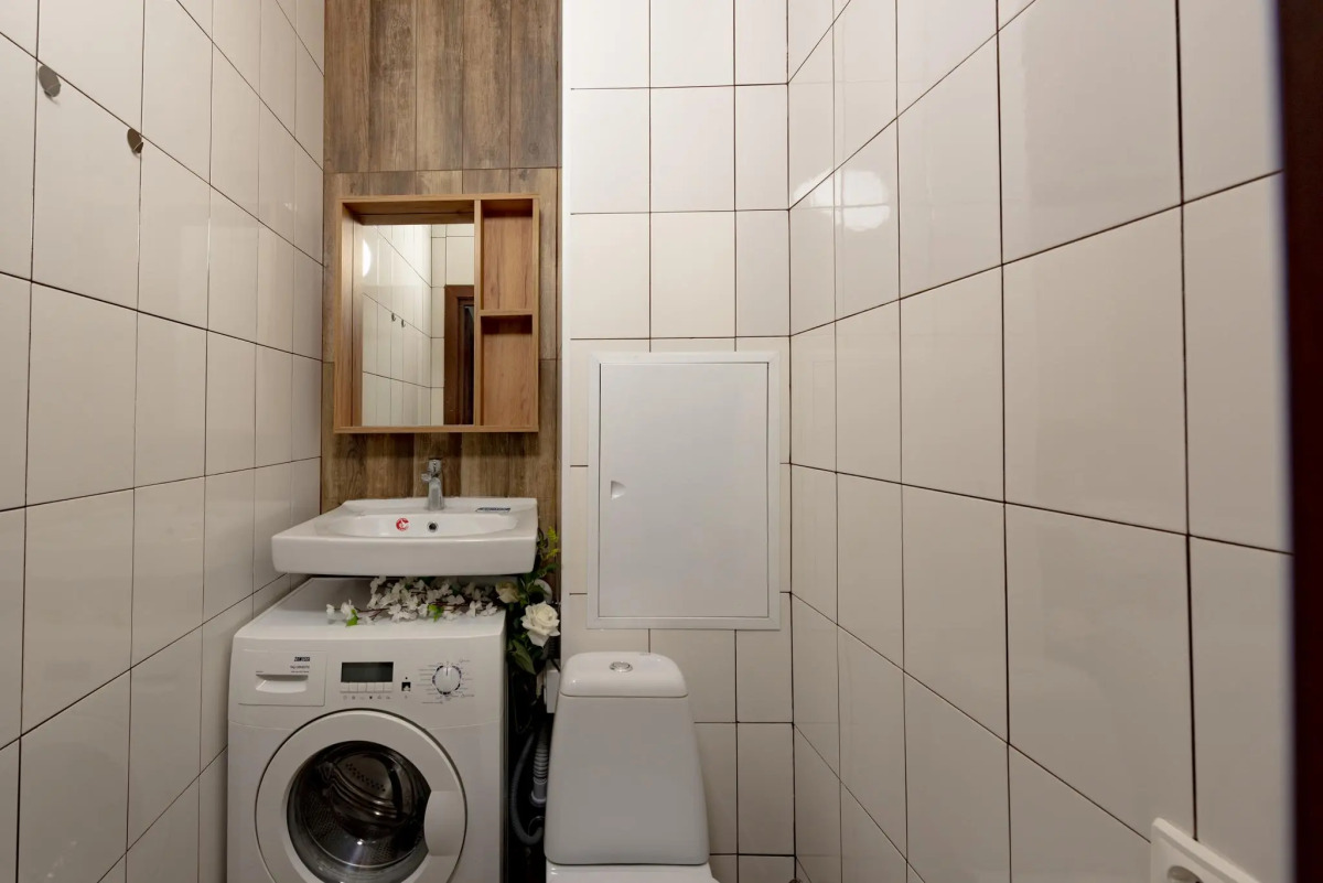 Sunny Days (Санни Дейз) на проспекте Октябрьский 1