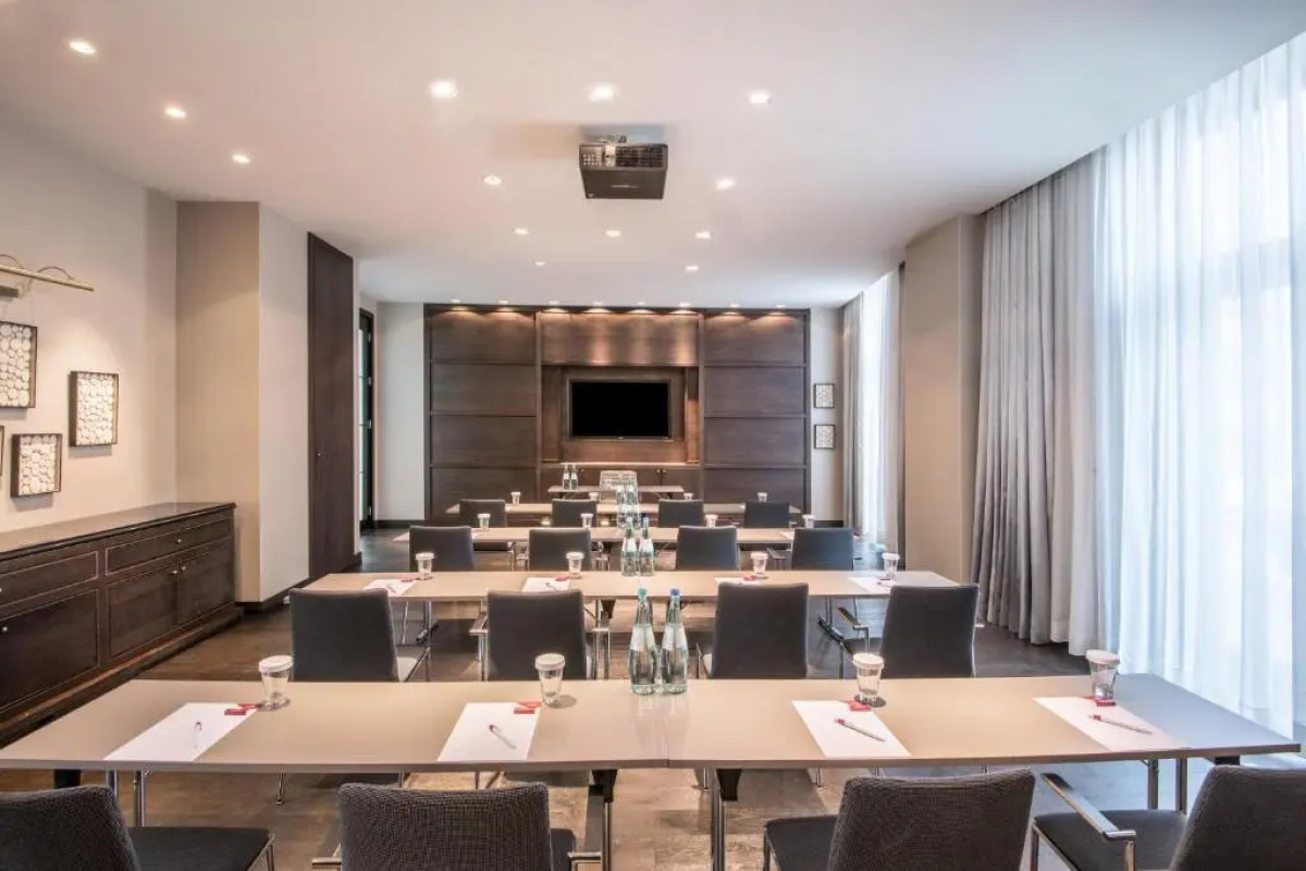 Отель Berlin Potsdamer Platz by Leonardo Hotels