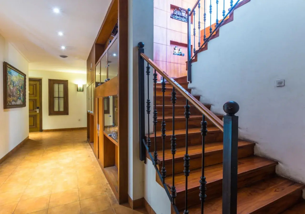 Alron Hotel Kuta Powered by Archipelago