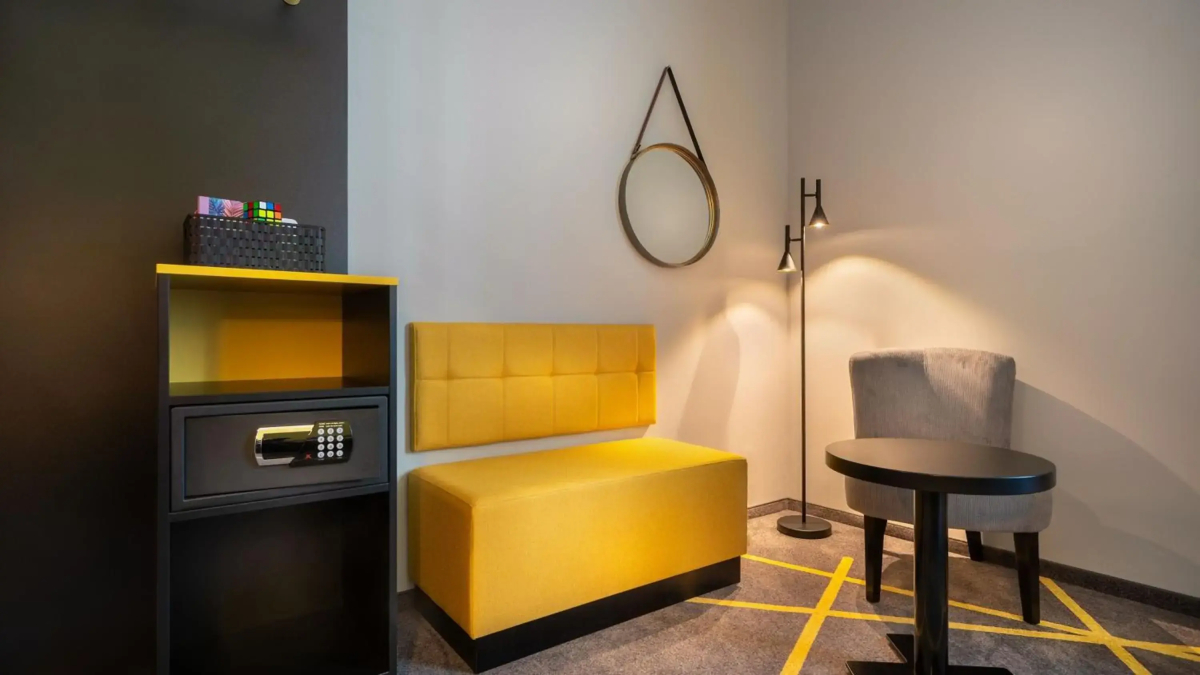 Landmark Premier Hotel