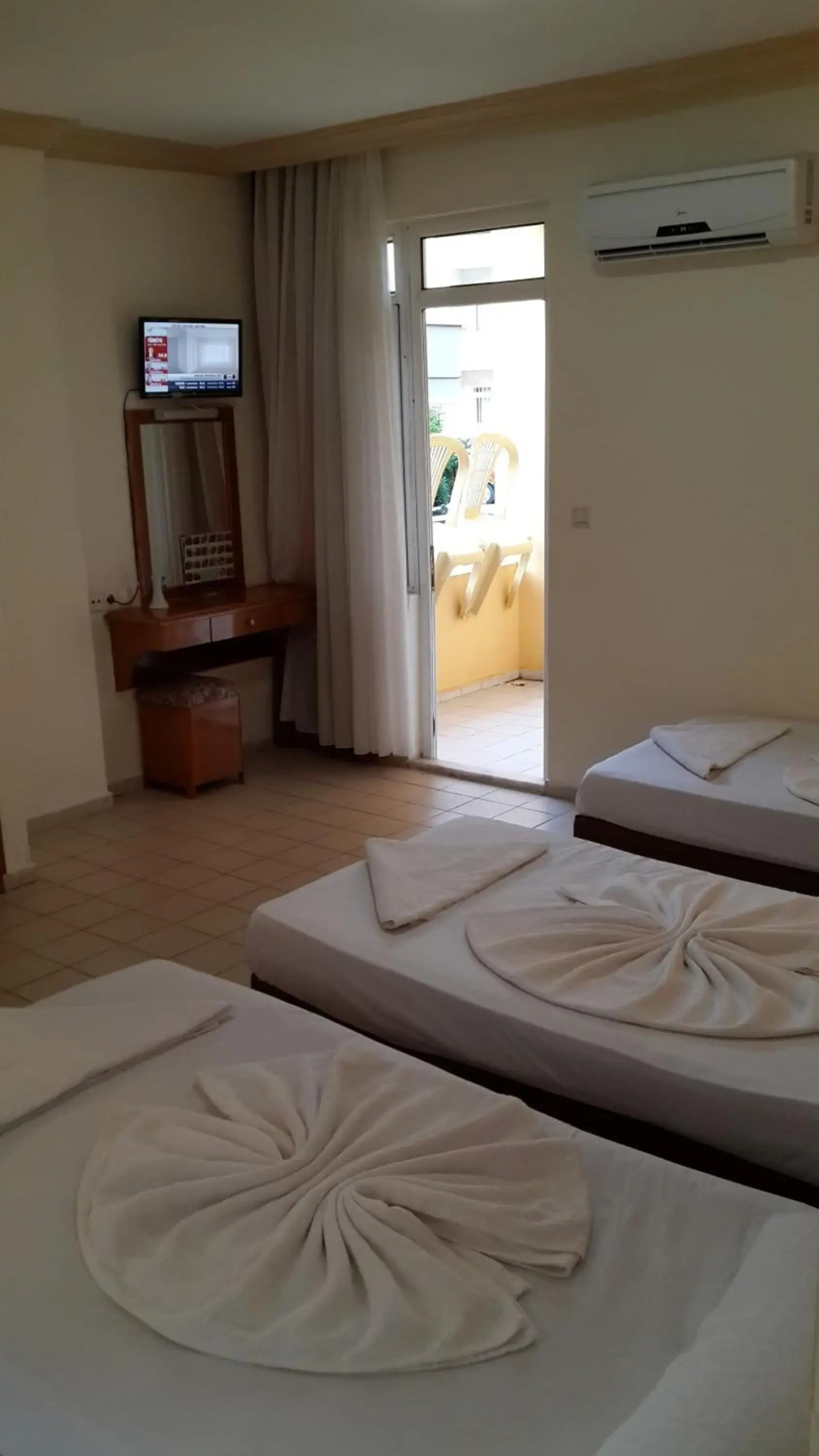 Caner Hotel