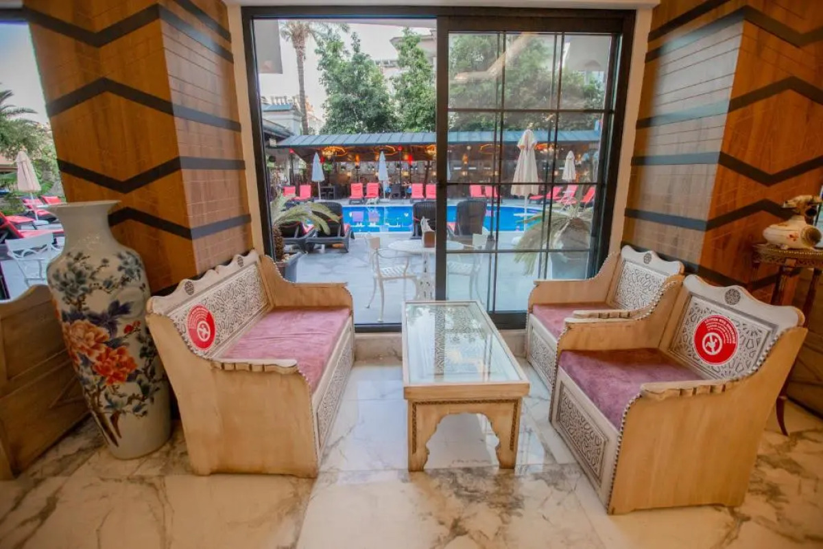 Fatih Hotel Kleopatra