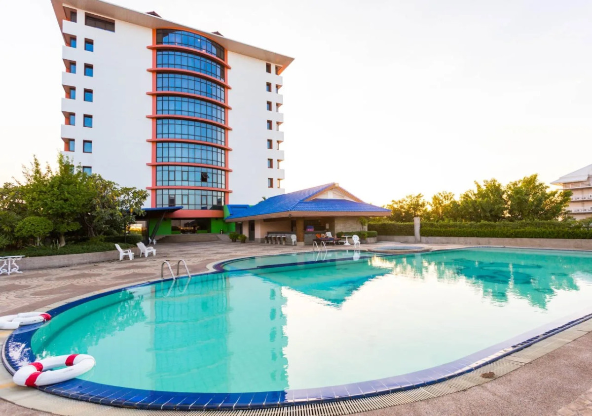 Town In Town Hotel Bangkok