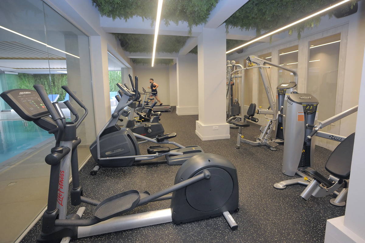 Отель Nelia Beach